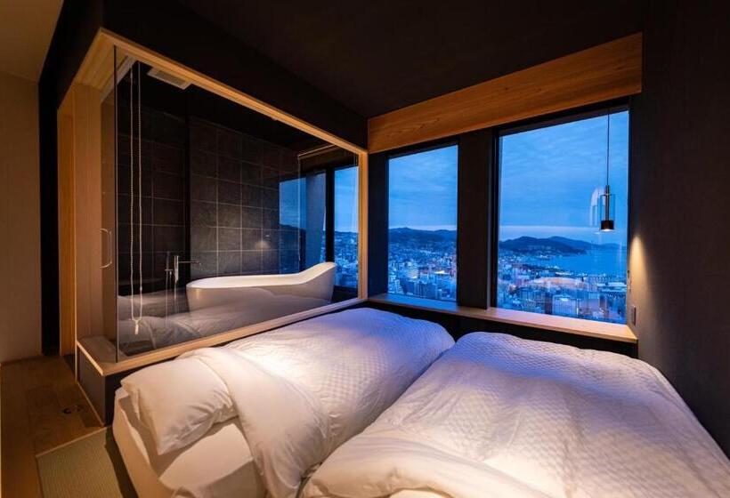 Четырехместный Номер Superior, Nagasaki