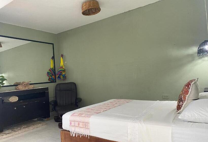 Standardrum Delat Badrum, Caribo Cozumel