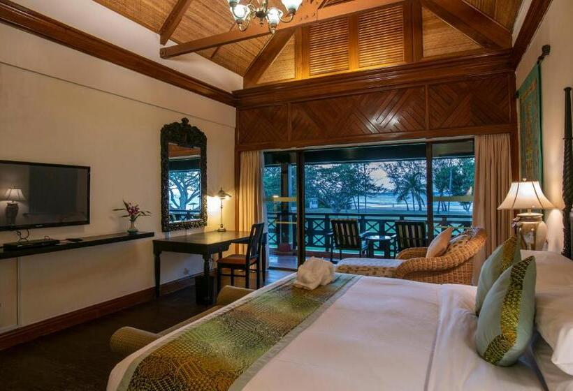 이그제큐티브 스위트, Nexus Resort & Spa Karambunai