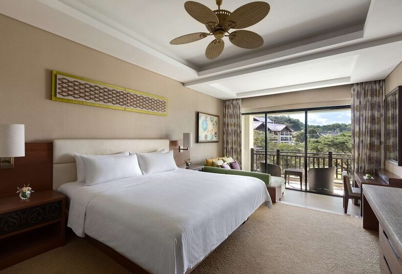 Номер Deluxe, Shangri La Rasa Ria, Kota Kinabalu