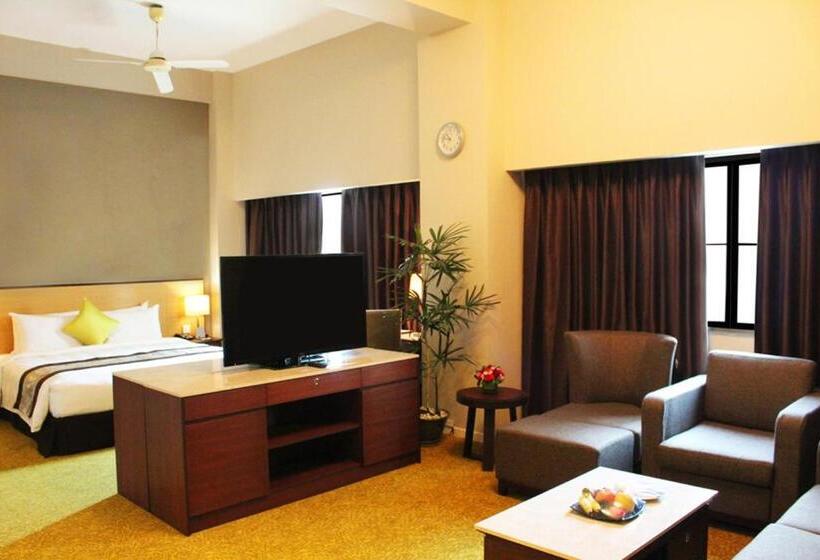 سوییت اجرایی, Summit Parkview Yangon