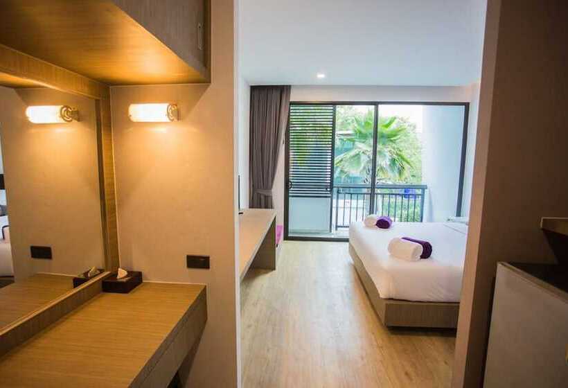 اتاق سوپریور با چشم‌انداز شهر, Chaweng Villawee Hotel   Sha Plus