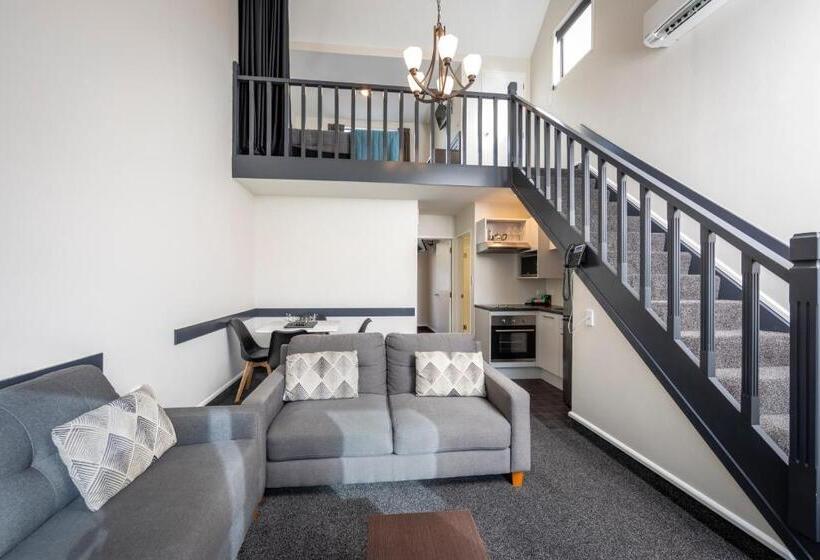 Апартаменты 2 Спальни, Ashford Motor Lodge