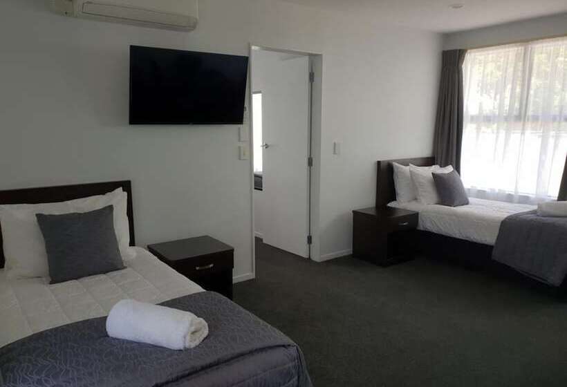 Family Suite, Durham Court Motor Inn
