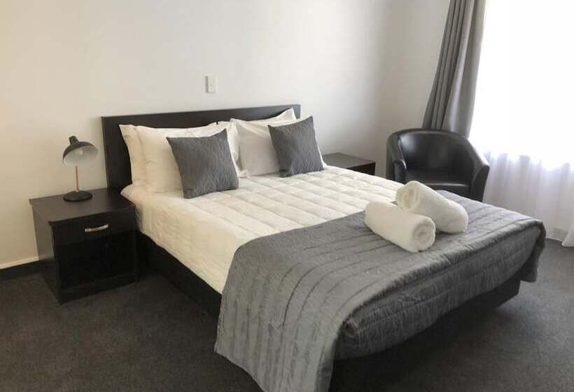 Family Suite, Durham Court Motor Inn