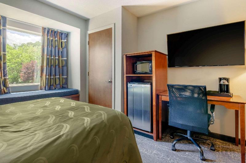 تختخواب در اتاق مشترک, New Guangzhou Guest House