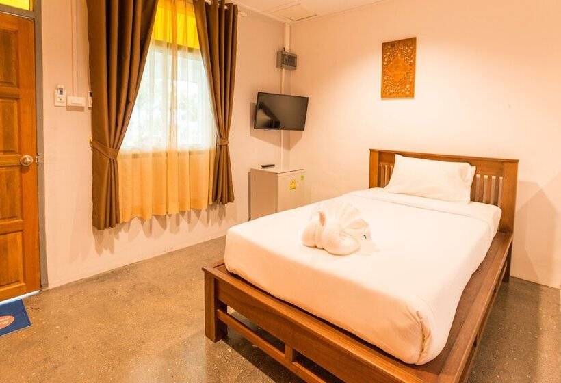 اتاق استاندارد سه نفره, Aonang Privacy Resort