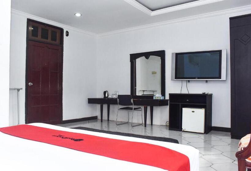 스위트, Reddoorz Plus @ Tirta Kencana