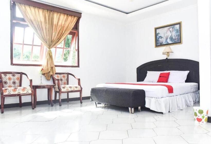스위트, Reddoorz Plus @ Tirta Kencana