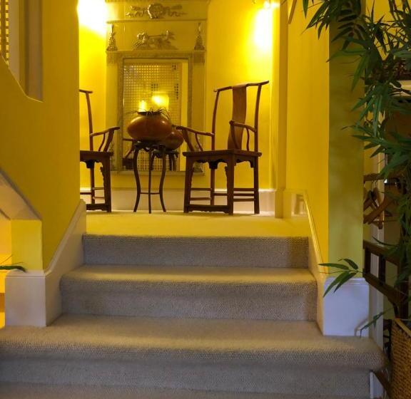 Полулюкс Нижний Этаж, Manoir Des Cavaliers  Bnb