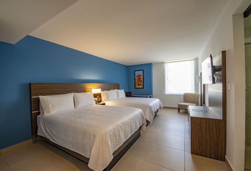 اتاق استاندارد, Holiday Inn Express Merida Centro, An Ihg