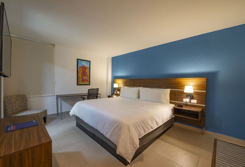 اتاق استاندارد, Holiday Inn Express Merida Centro, An Ihg