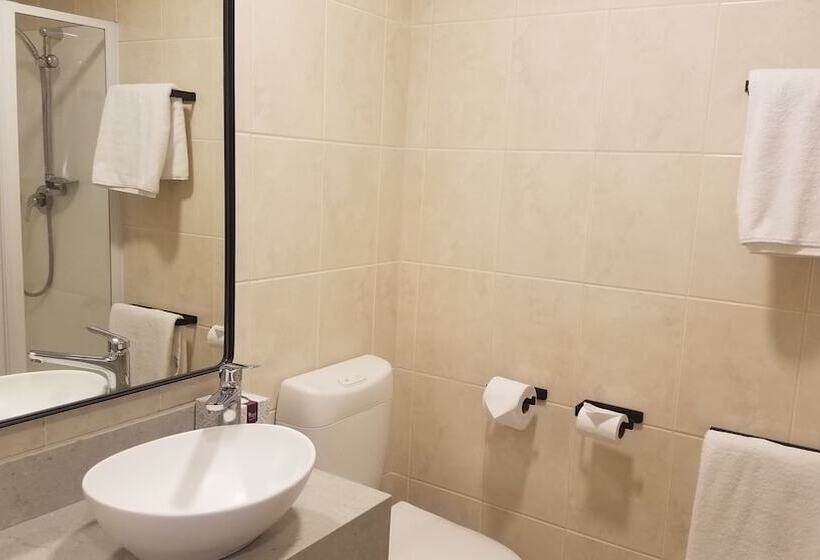 اتاق سوپریور با تخت بزرگ, Distinction Whangarei Hotel & Conference Centre