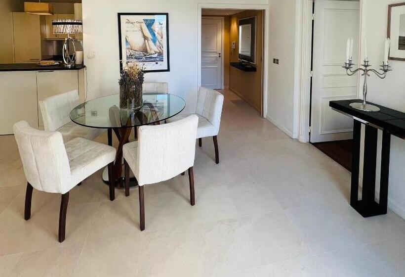 Apartamento 1 Dormitório, Residence Carlton Riviera