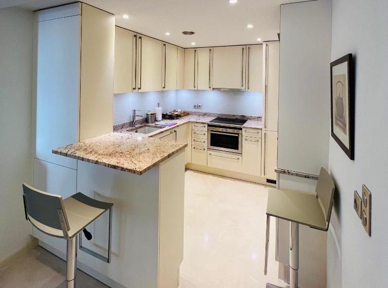 Apartamento Superior 1 Dormitório, Residence Carlton Riviera