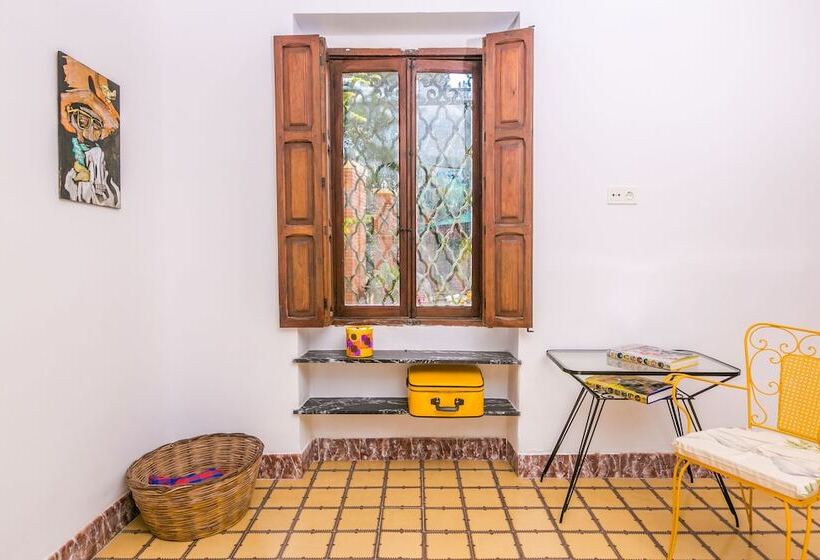 סוויטת סניור, Finca Micalas