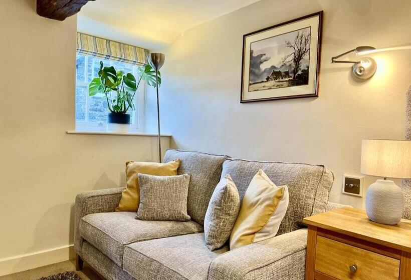 デラックスルーム, Castle Cottage Inn