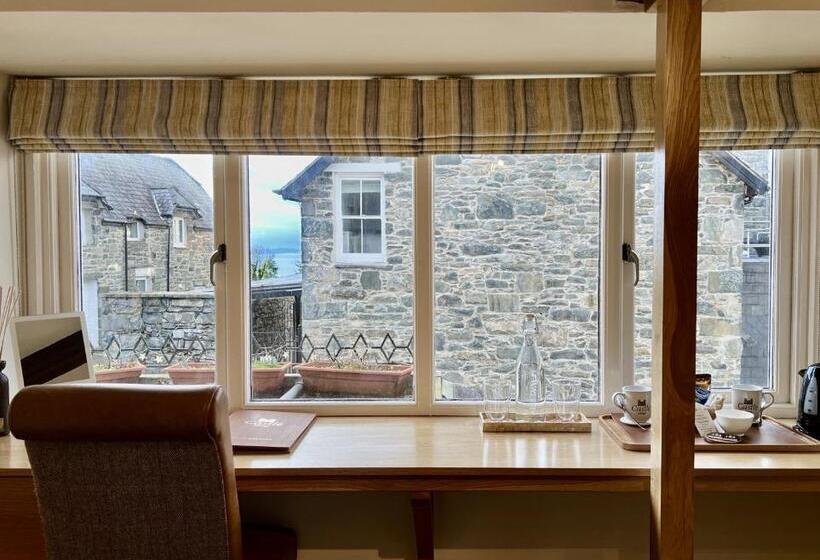 オーシャンビュースーペリアールーム, Castle Cottage Inn