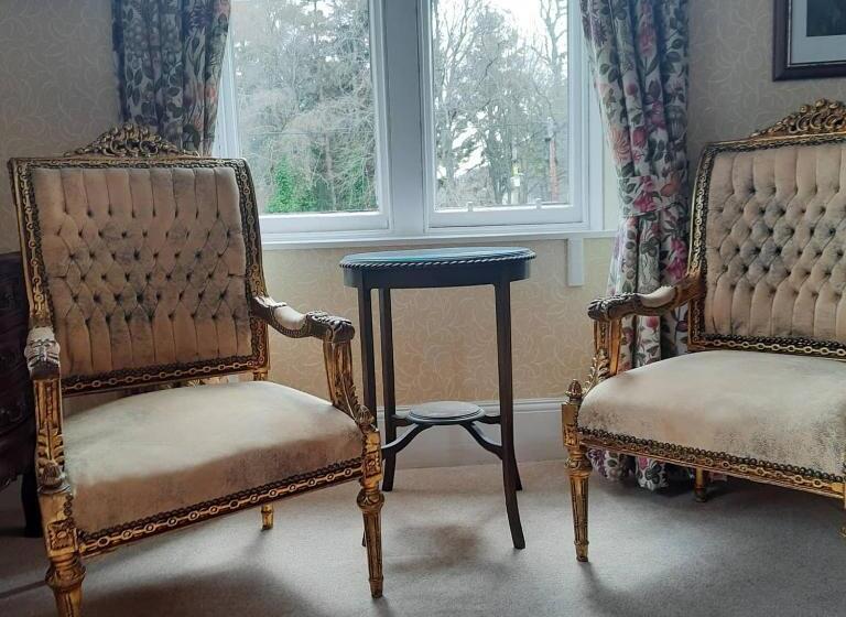 اتاق سوپریور با تخت بزرگ, No 45, Ballater