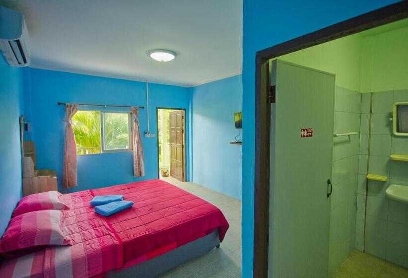 اتاق استاندارد با تخت بزرگ, Sea View Resort
