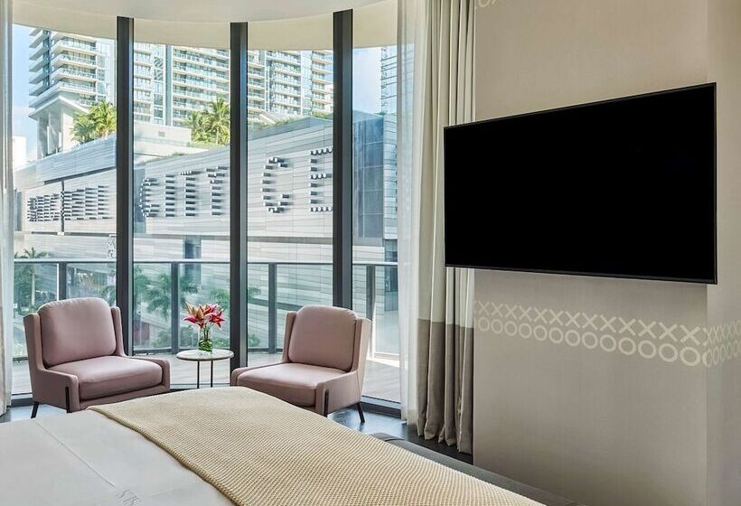 Люкс Deluxe 2 Спальни, Sls Lux Brickell
