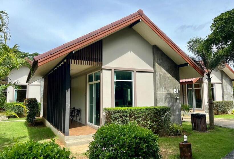 Quarto Familiar, Evergreen Koh Chang Resort