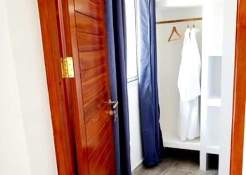 اتاق سوپریور با چشم‌انداز دریا, Sipano Beach Lodge Kiwengwa