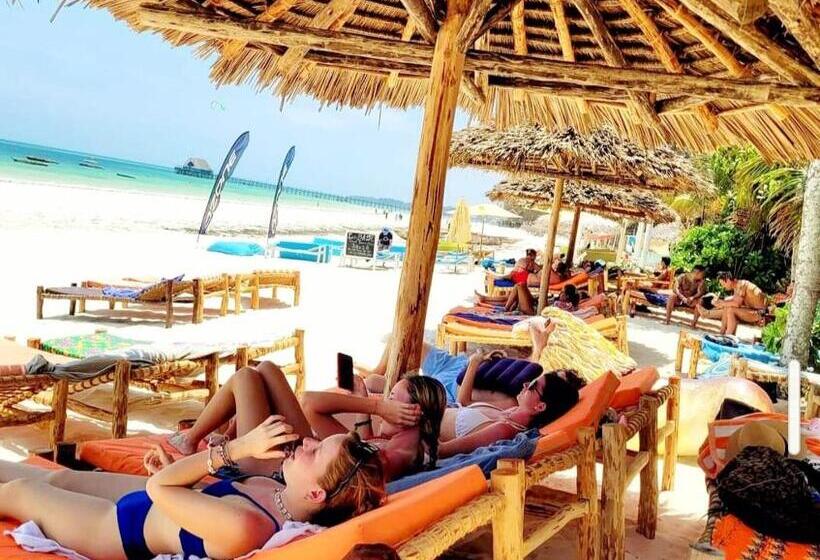 اتاق استاندارد, Sipano Beach Lodge Kiwengwa