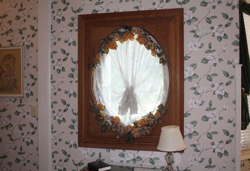 스탠다드 룸 킹사이즈 침대, Mcfarlin House B&b