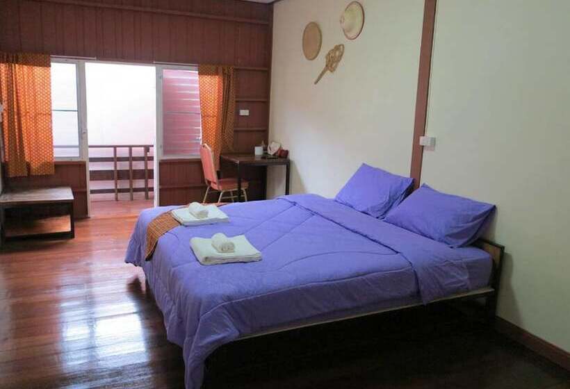 اتاق استاندارد, Baan Khun Ya Ayutthaya