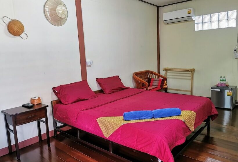 اتاق استاندارد, Baan Khun Ya Ayutthaya