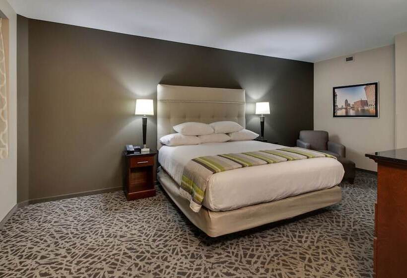 适合残疾人士使用的套间, Drury Plaza Hotel Milwaukee Downtown