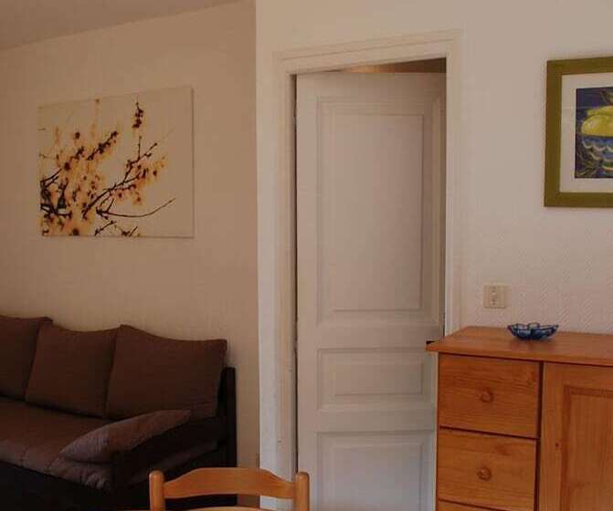 آپارتمان کلاسیک 1 خوابه, Residence Marie Diane