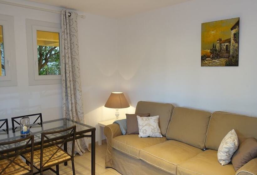 2-Bedroom Classic Apartment, Residence Marie Diane