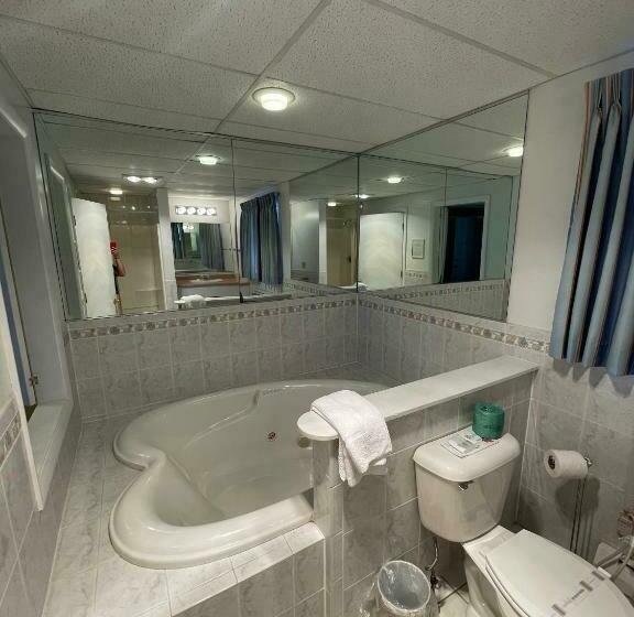 اتاق استاندارد با تخت دو نفره بزرگ, Beau Rivage Motel