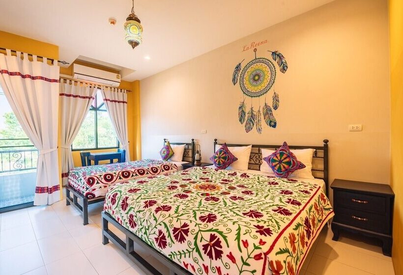 Трехместный Номер Deluxe, La Reina Maroc Hotel ปากช่อง เขาใหญ่