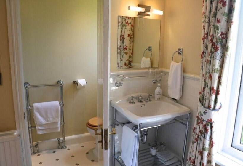 Номер Стандарт, Stoneborough House B&b