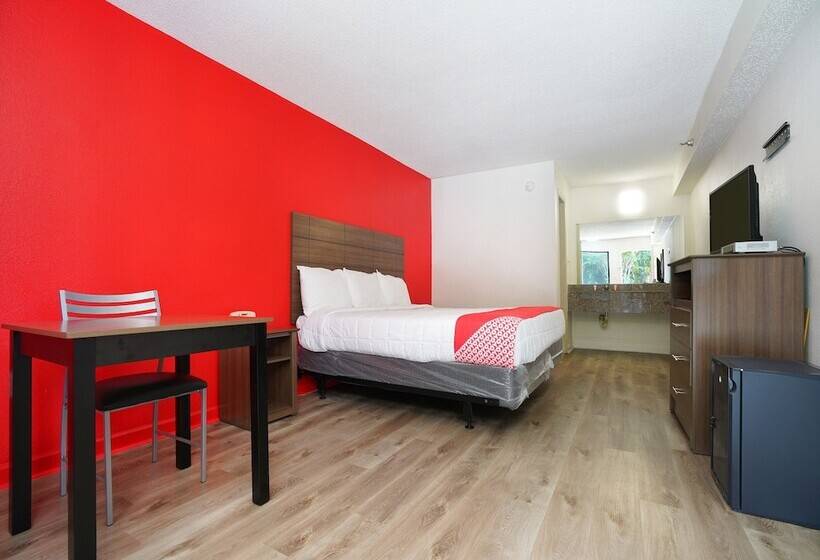 Номер Премиум, OYO Hotel Decatur I-285 The Perimeter