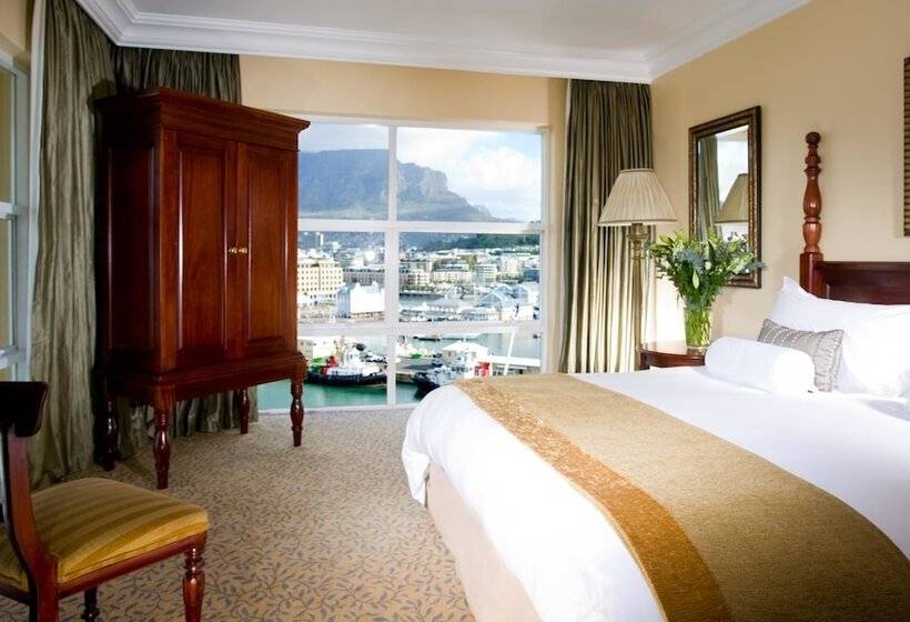 سوییت جونیور, The Table Bay