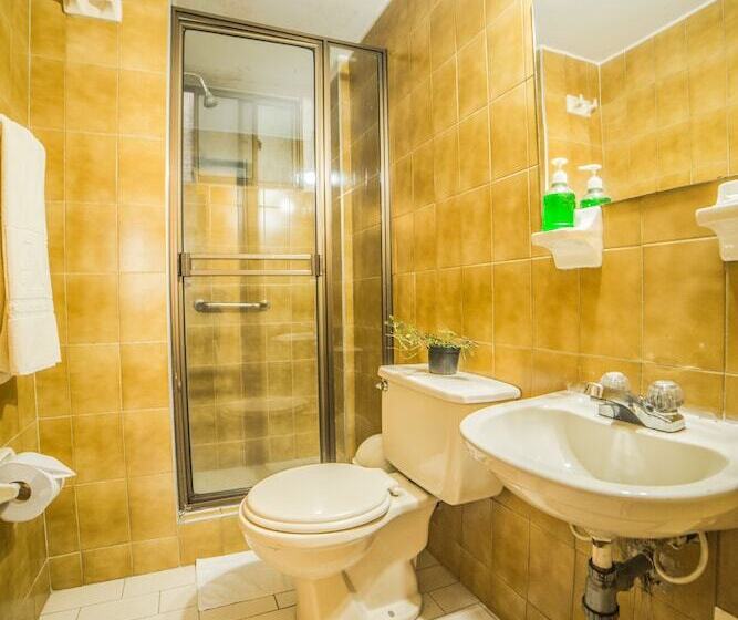 استودیوی استاندارد, Apartamentos Galerías