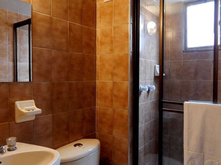 استودیوی استاندارد, Apartamentos Galerías
