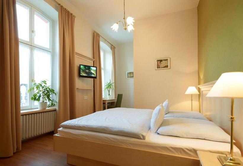 Номер Стандарт, Pension Martinerhof