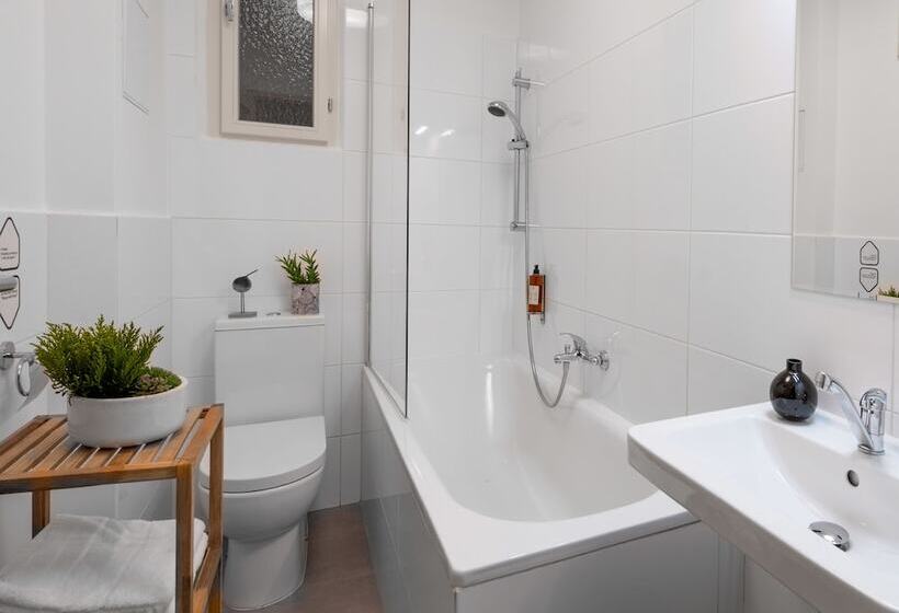 استودیوی استاندارد, City Leaf Apartments by Adrez Living