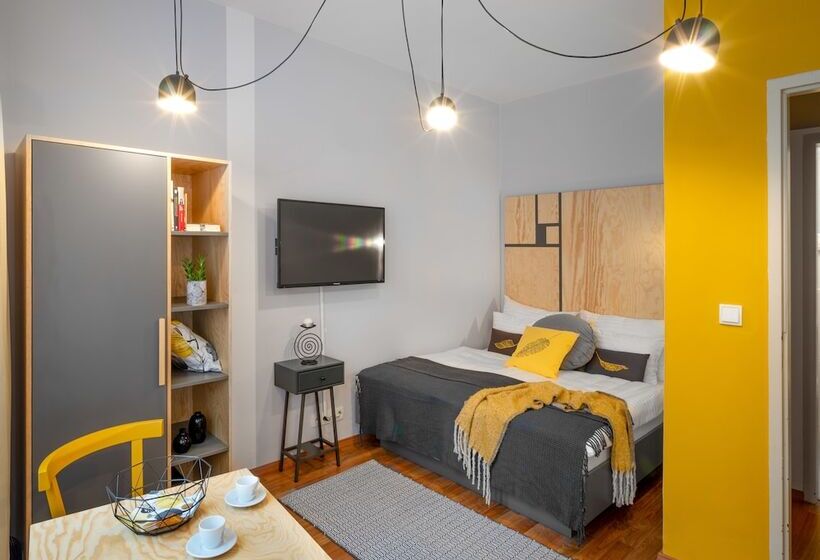 استودیوی استاندارد, City Leaf Apartments by Adrez Living