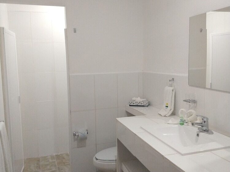 اتاق اکونومی, Bb Inn