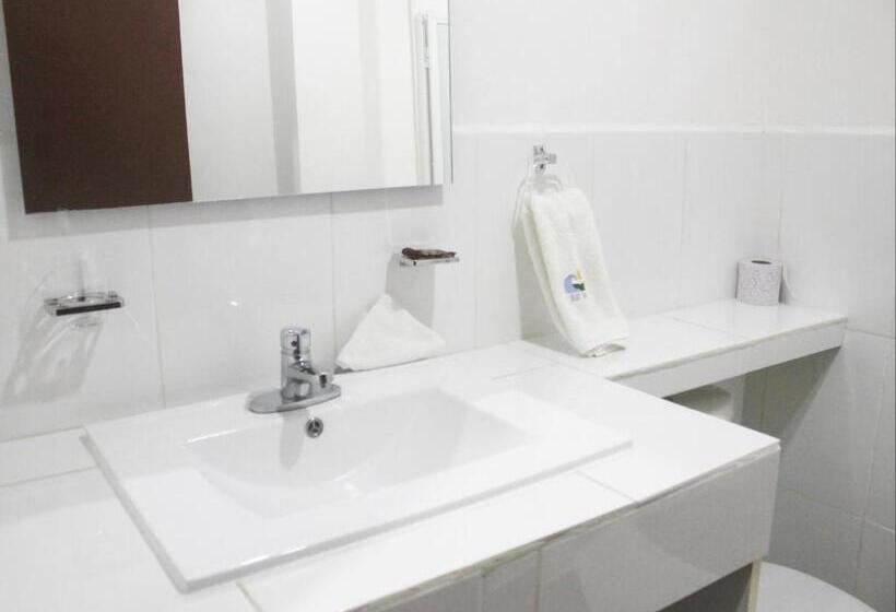 اتاق اکونومی, Bb Inn