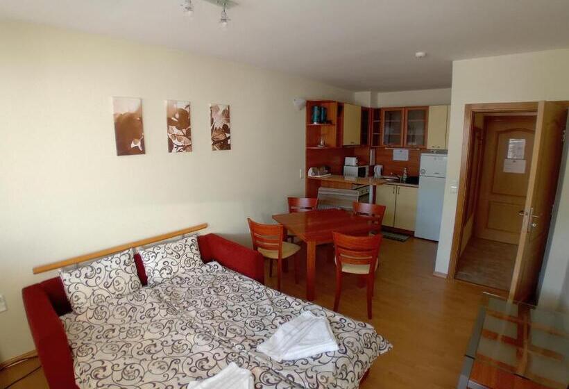 Апартаменты 1 Спальня с Террасой, Eagle Rock Holiday Apartments
