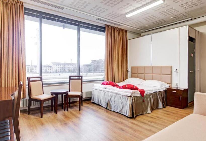デラックスルーム, Citi Inn