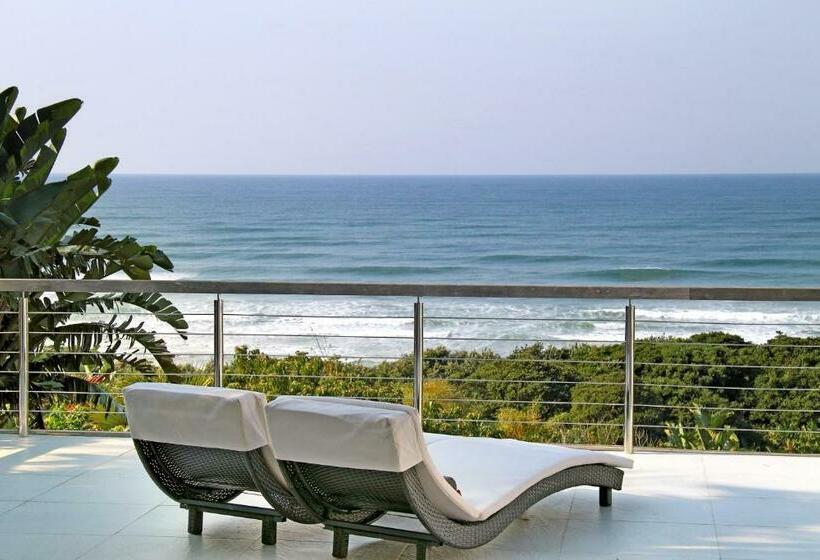 Люкс, Days At Sea Beach Lodge