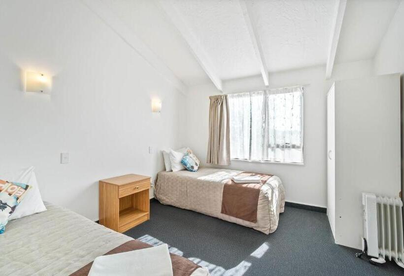 דירת שני חדרים, Ascot Vale Motor Lodge